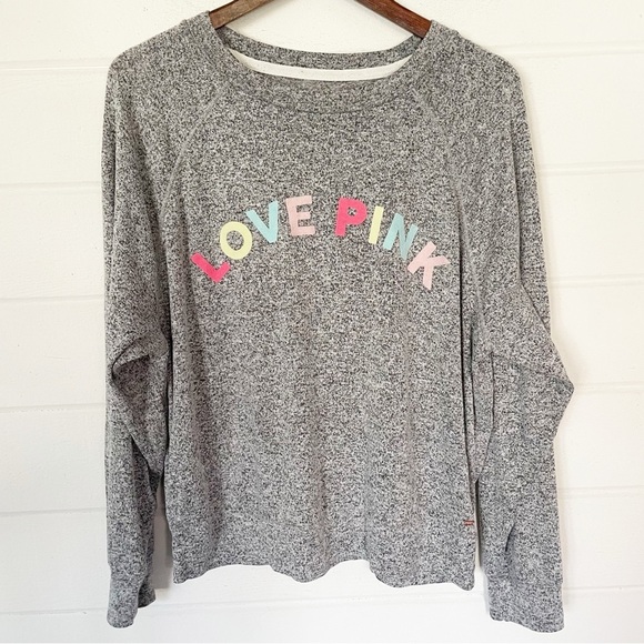 EUC PINK VICTORIA'S SECRET GRAY PULLOVER LONG SLEEVE TOP
SIZE MEDIUM - Picture 1 of 9